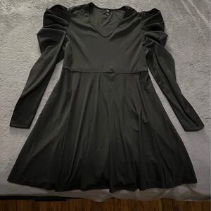 Plus Size Women's Black Puffy Long Sleeves Flared A-line Midi Short Dress
